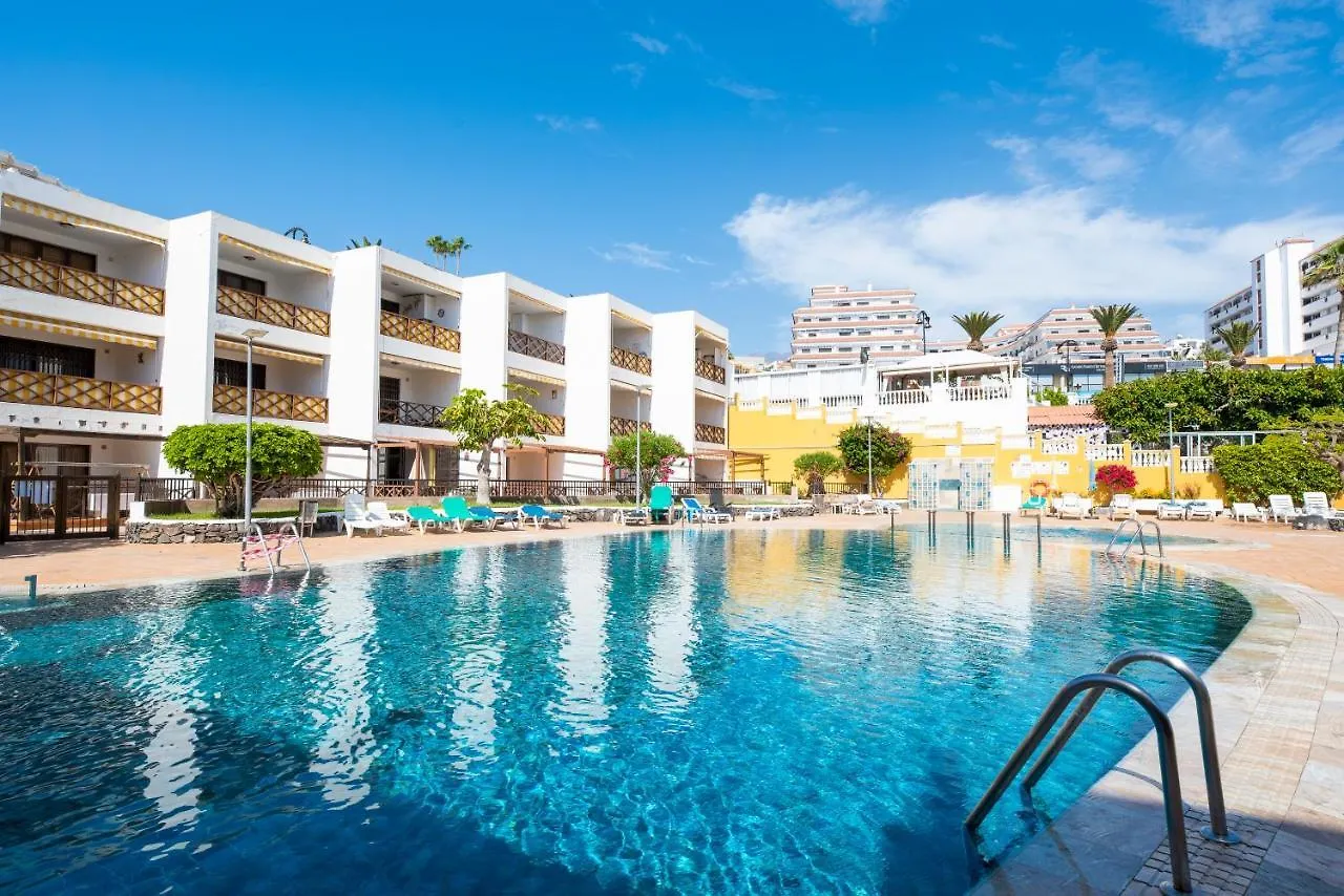 Neptuno Pool And Beach Private Access contacts