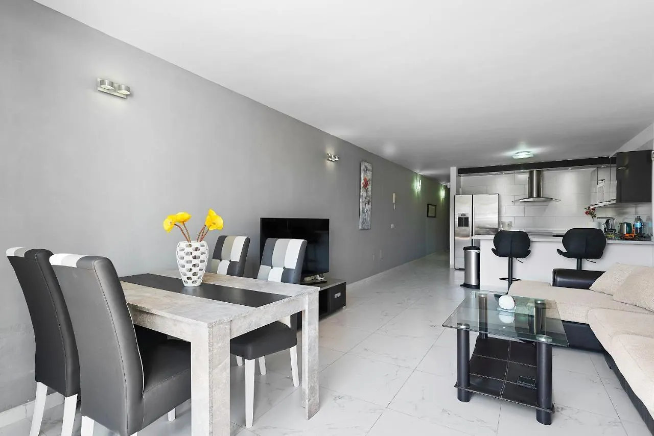 Apartment Neptuno Pool And Beach Private Access Puerto de Santiago  Spain